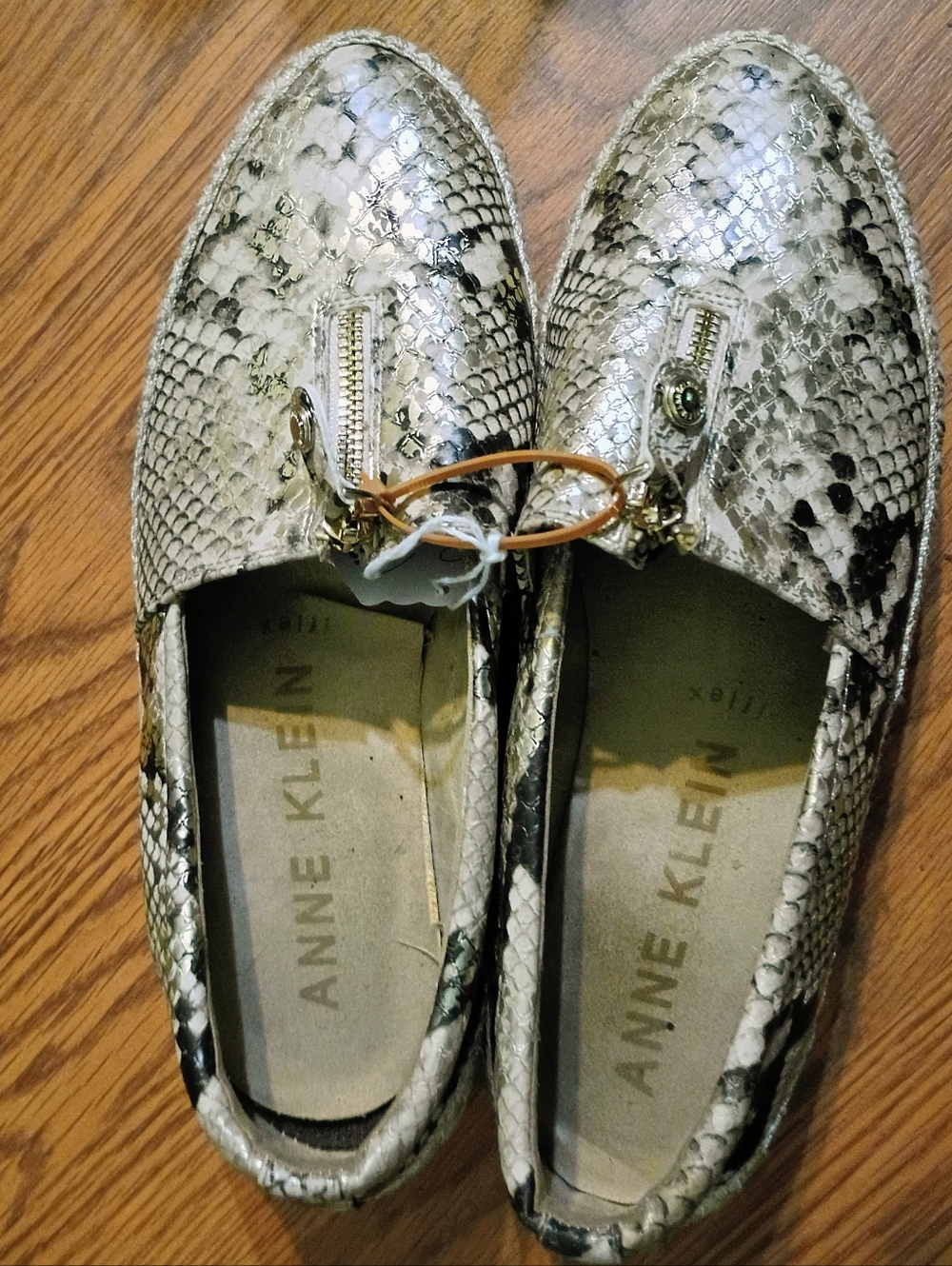 Anne Klein Cream and Green Snake-Print Espadrille Slip-Ons with Gold Zip